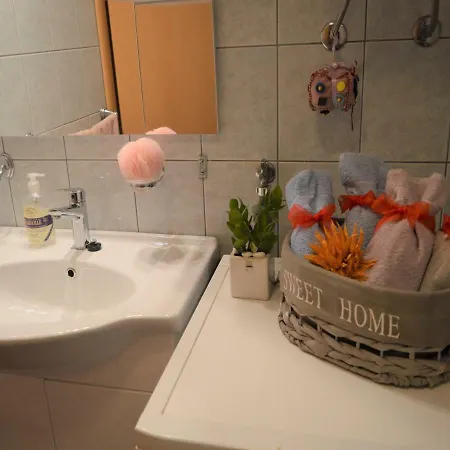 Iva Orange Apartment
